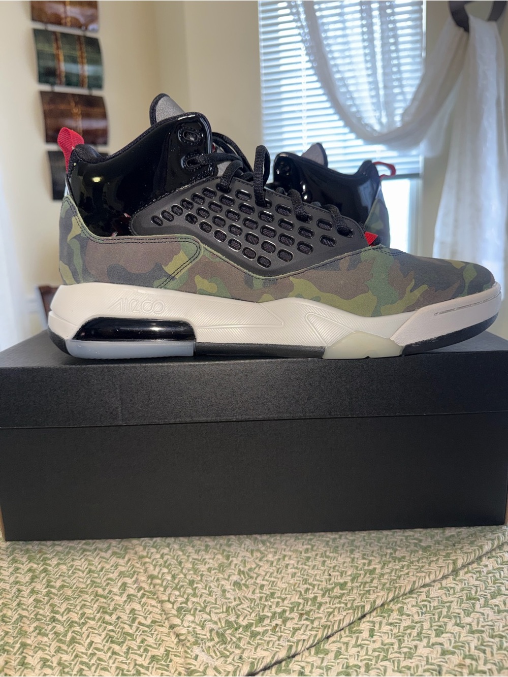 Air Jordan Maxin 200 Men's Camo Black Low-Top Sneakers size 11.5 new!!